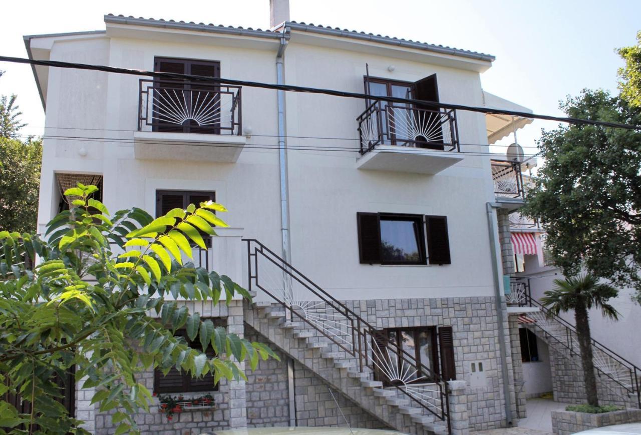 Apartment Klenovica 5580B Exterior photo